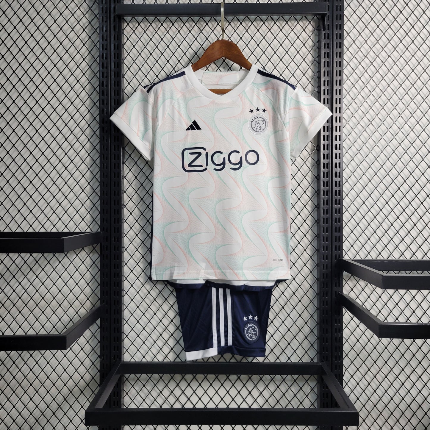 Kit Infantil do Ajax Reserva 2023/2024