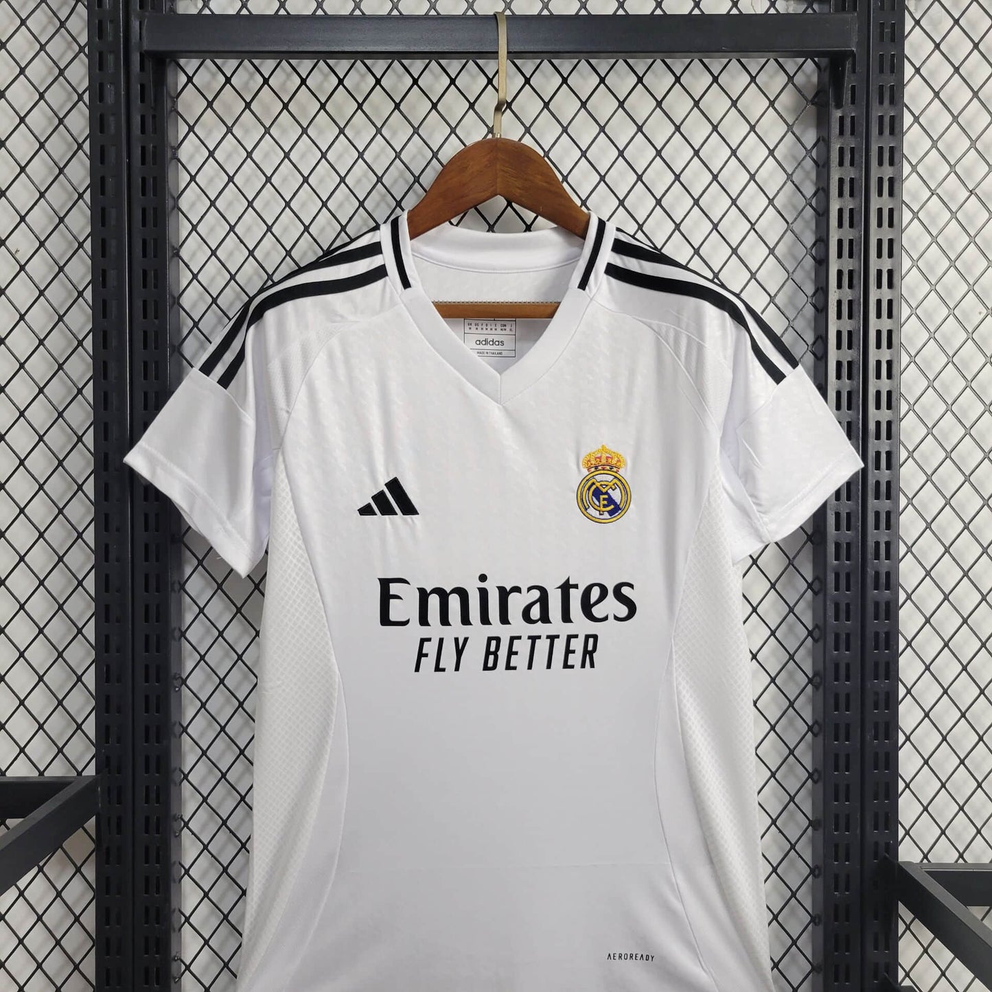 Camisa Feminina do Real Madrid Titular 2024/2025