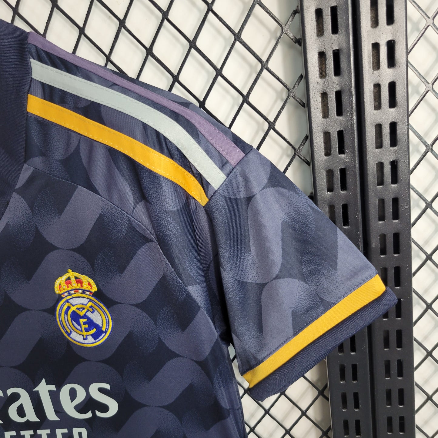 Camisa Feminina do Real Madrid Reserva 2023/2024