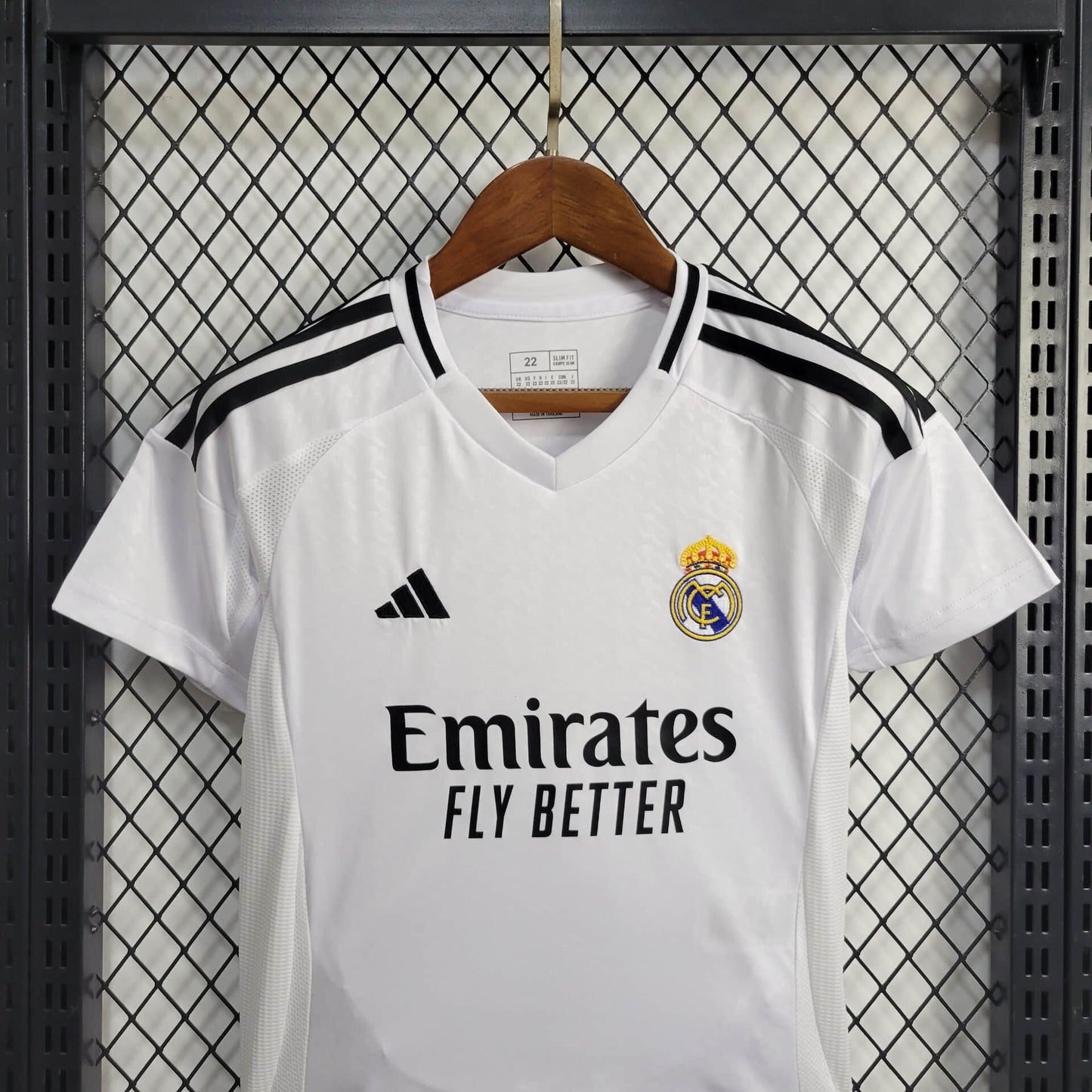 Kit Infantil do Real Madrid Titular 2024/2025