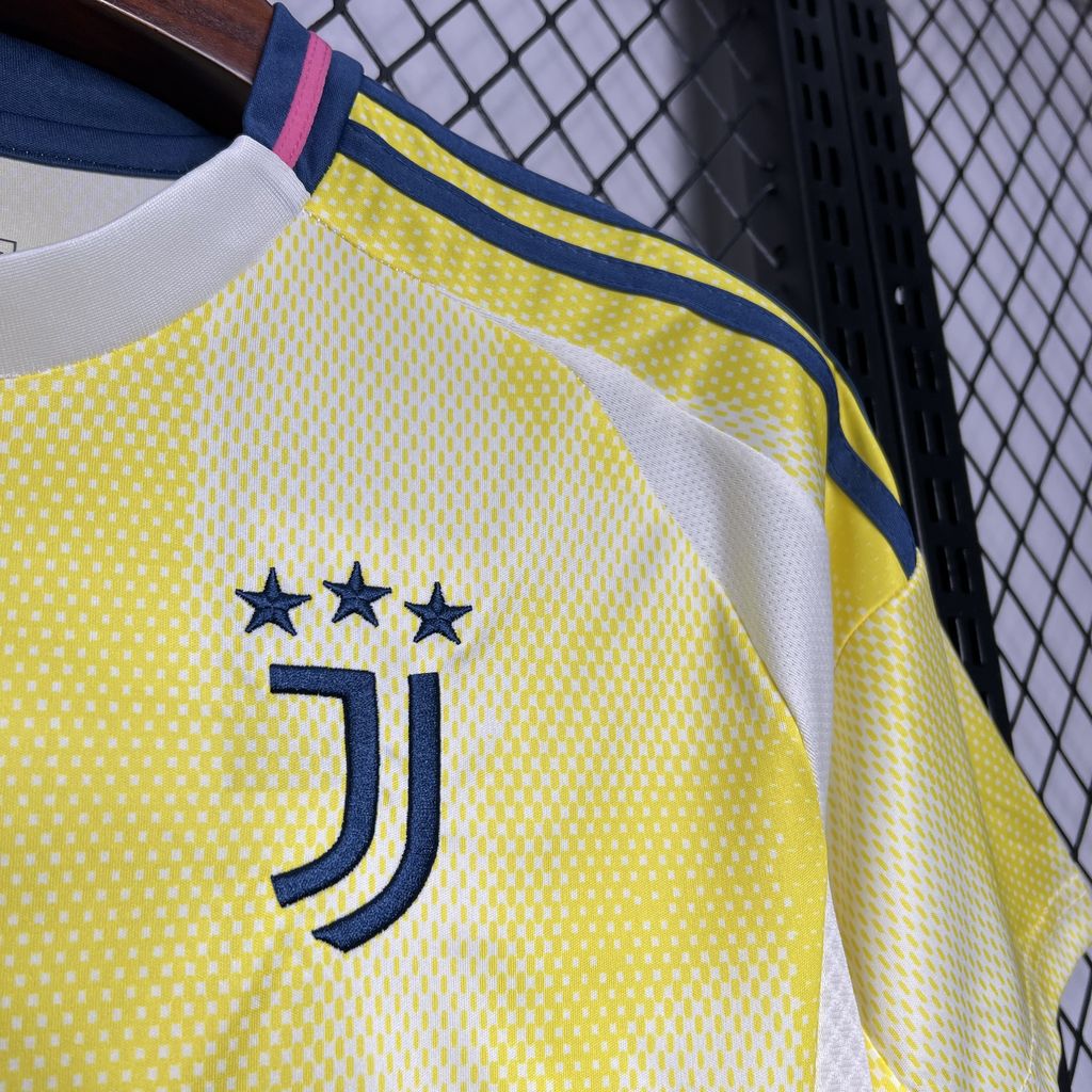 Camisa da Juventus Reserva 2024/2025