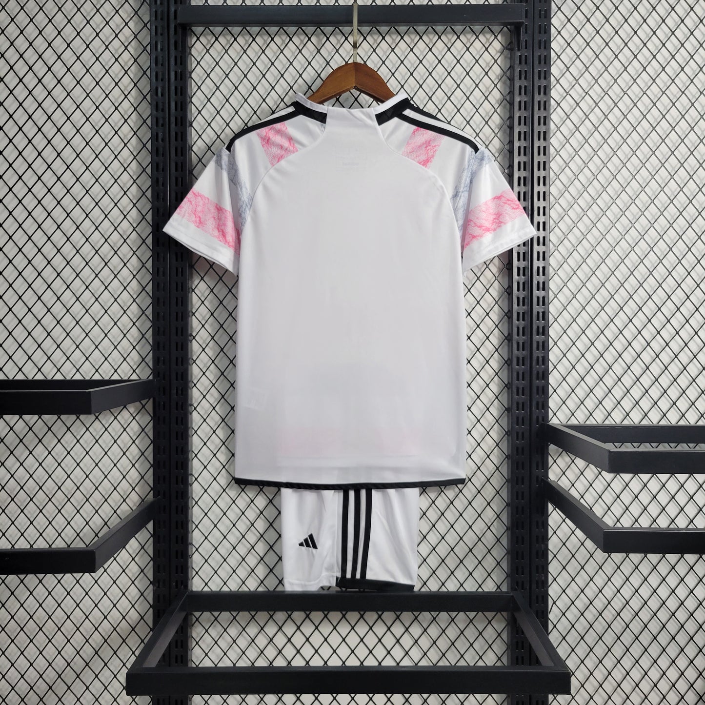 Kit Infantil do Juventus Reserva 2023/2024