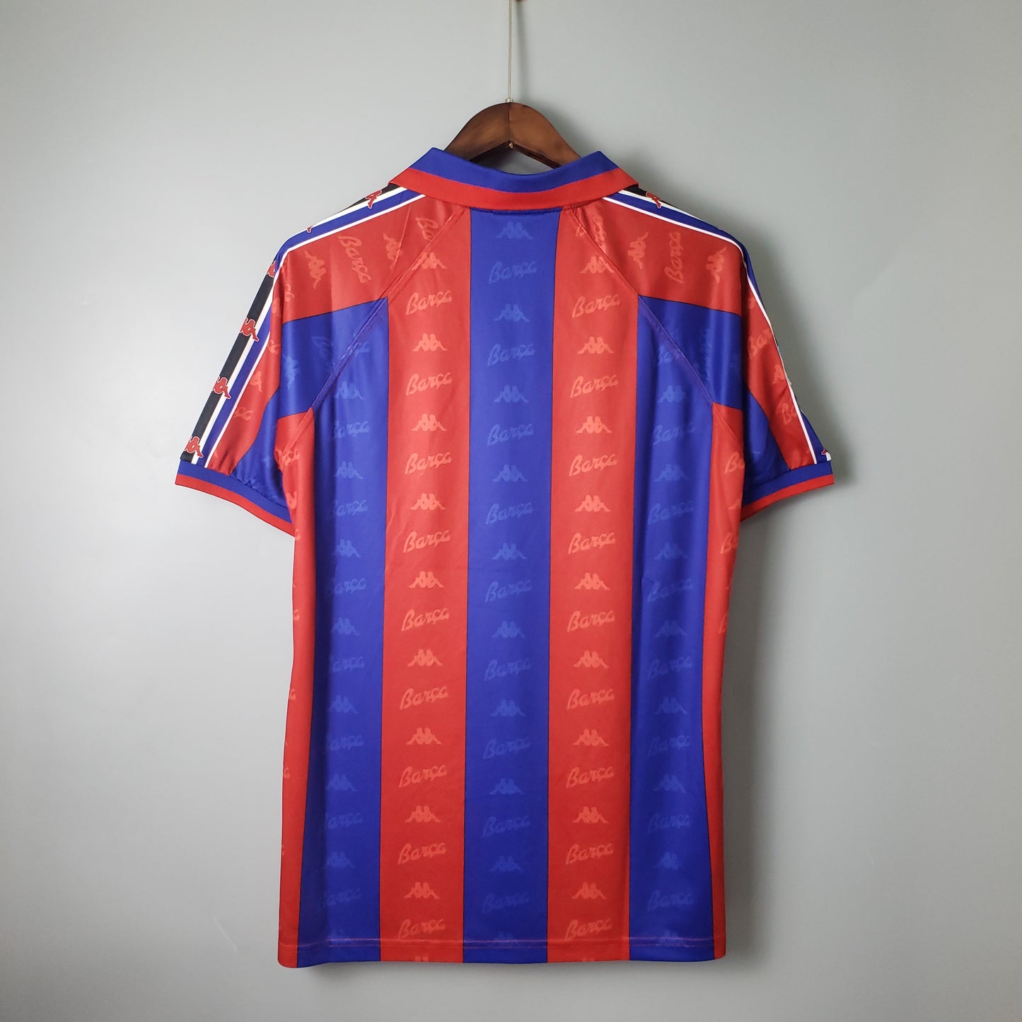 Camisa Retrô do Barcelona Titular 1996/1997