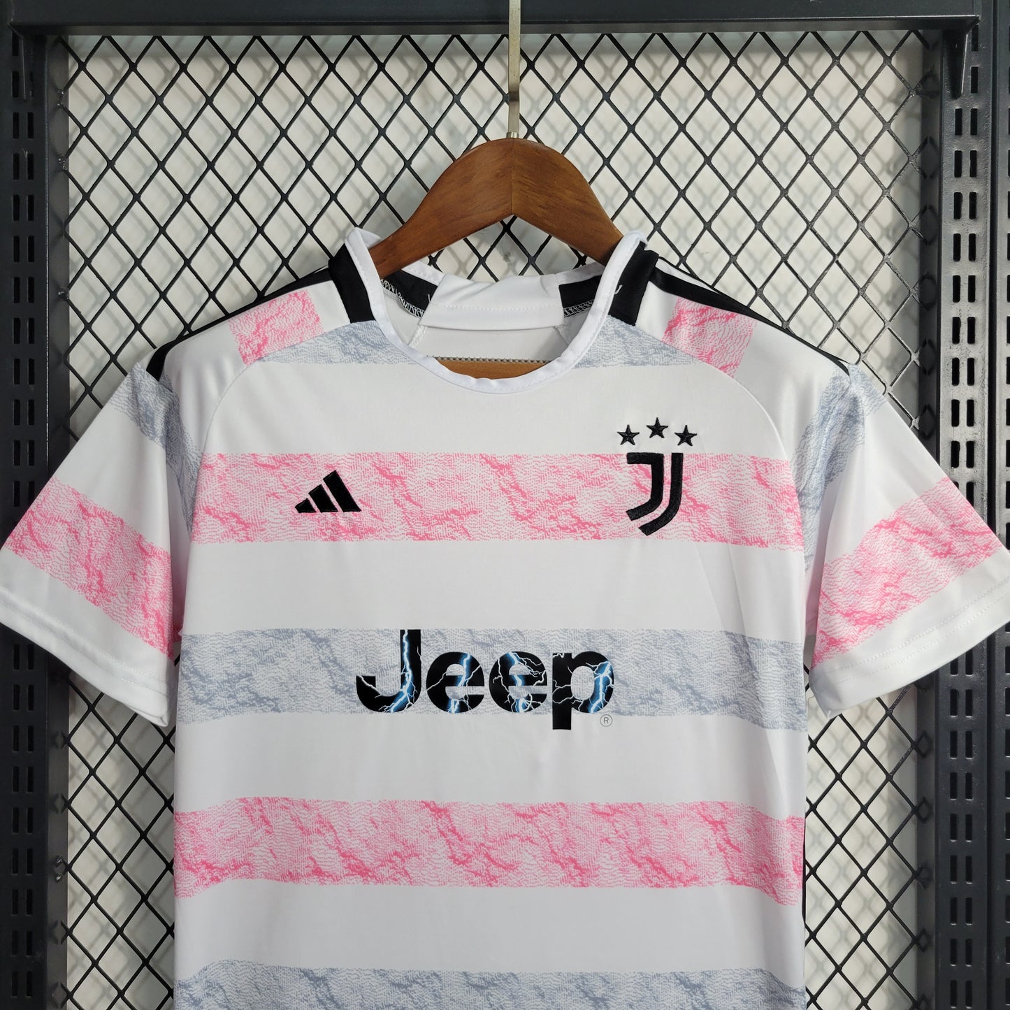 Kit Infantil do Juventus Reserva 2023/2024