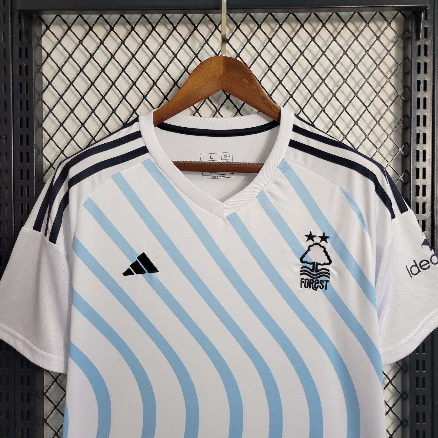 Camisa do Nottingham Forest Reserva 2023/2024