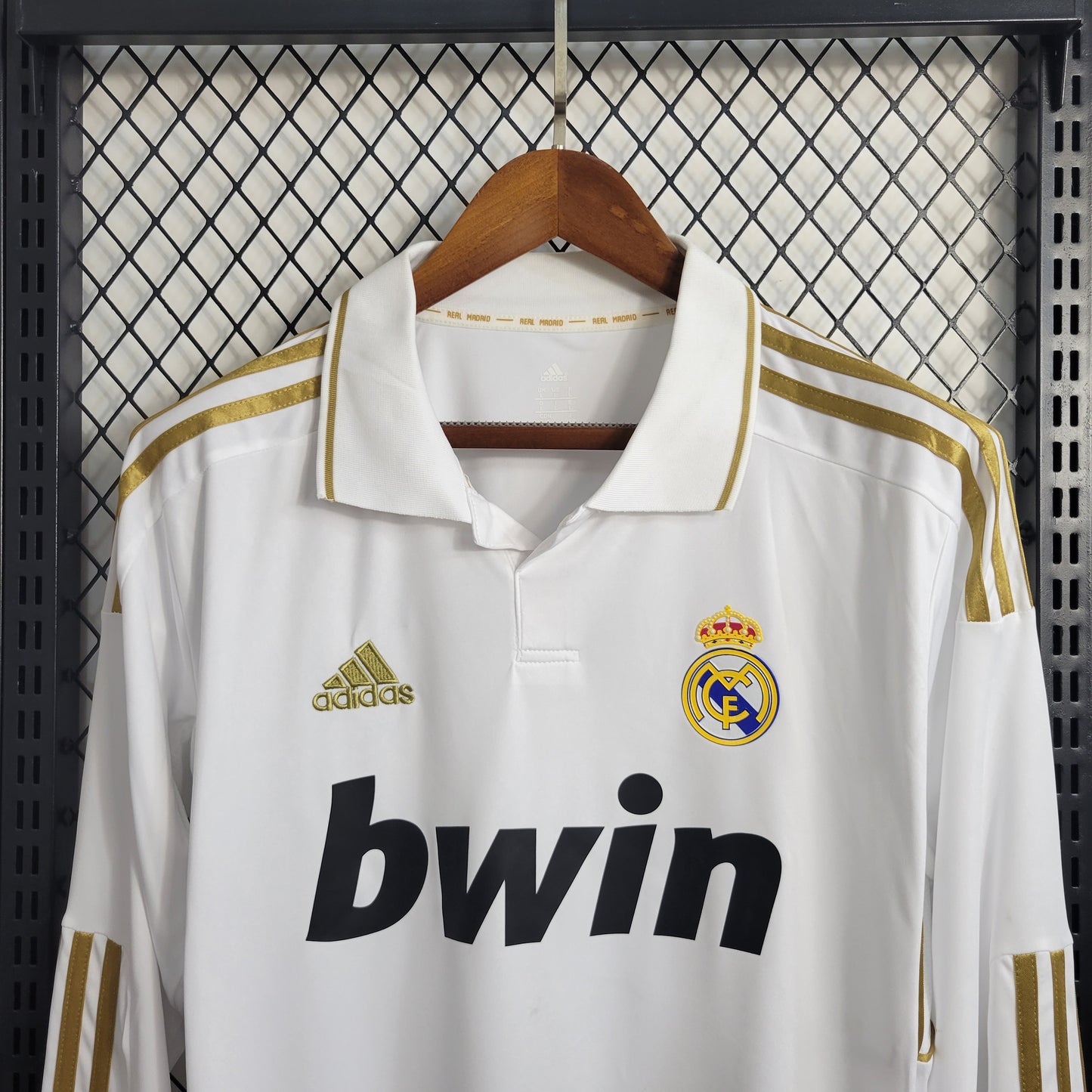 Camisa Retrô Manga Longa do Real Madrid Titular 2011/2012