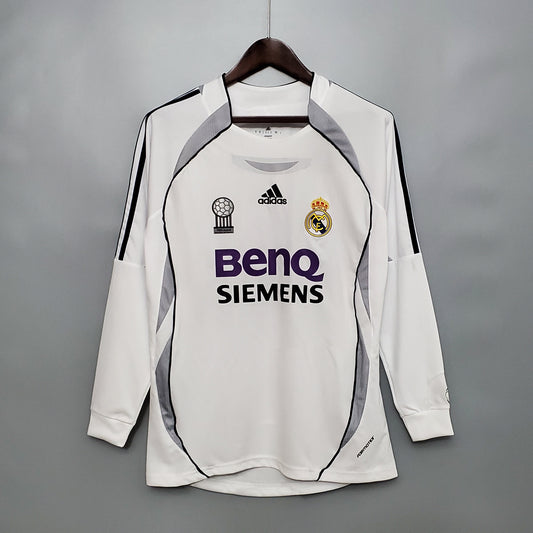 Camisa Retrô do Real Madrid Manga Longa Titular 2006/2007