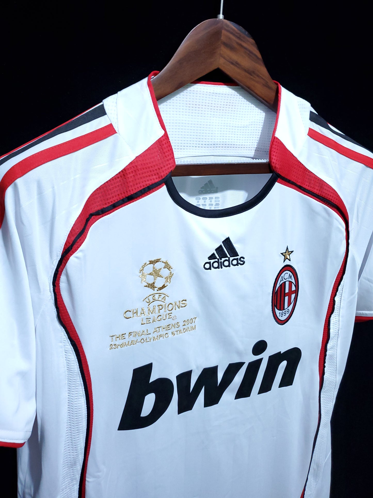 Camisa Retrô do AC Milan Reserva 2006/2007