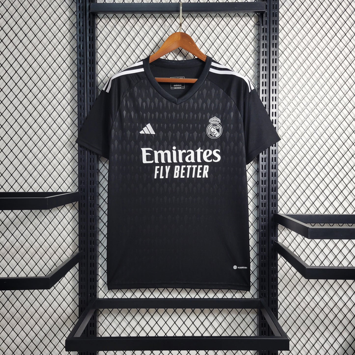 Camisa do Real Madrid Goleiro Black 2023/2024