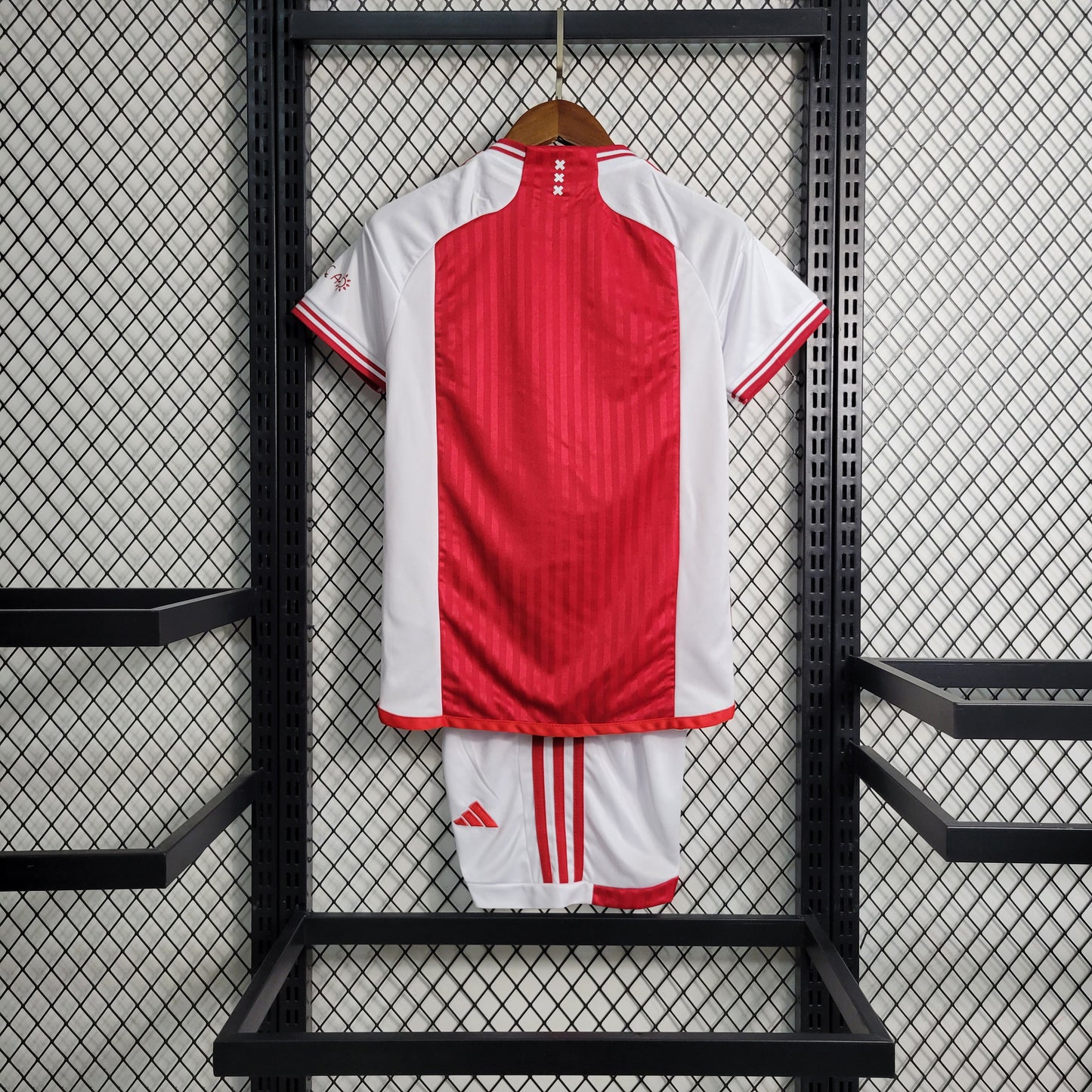 Kit Infantil do Ajax Titular 2023/2024