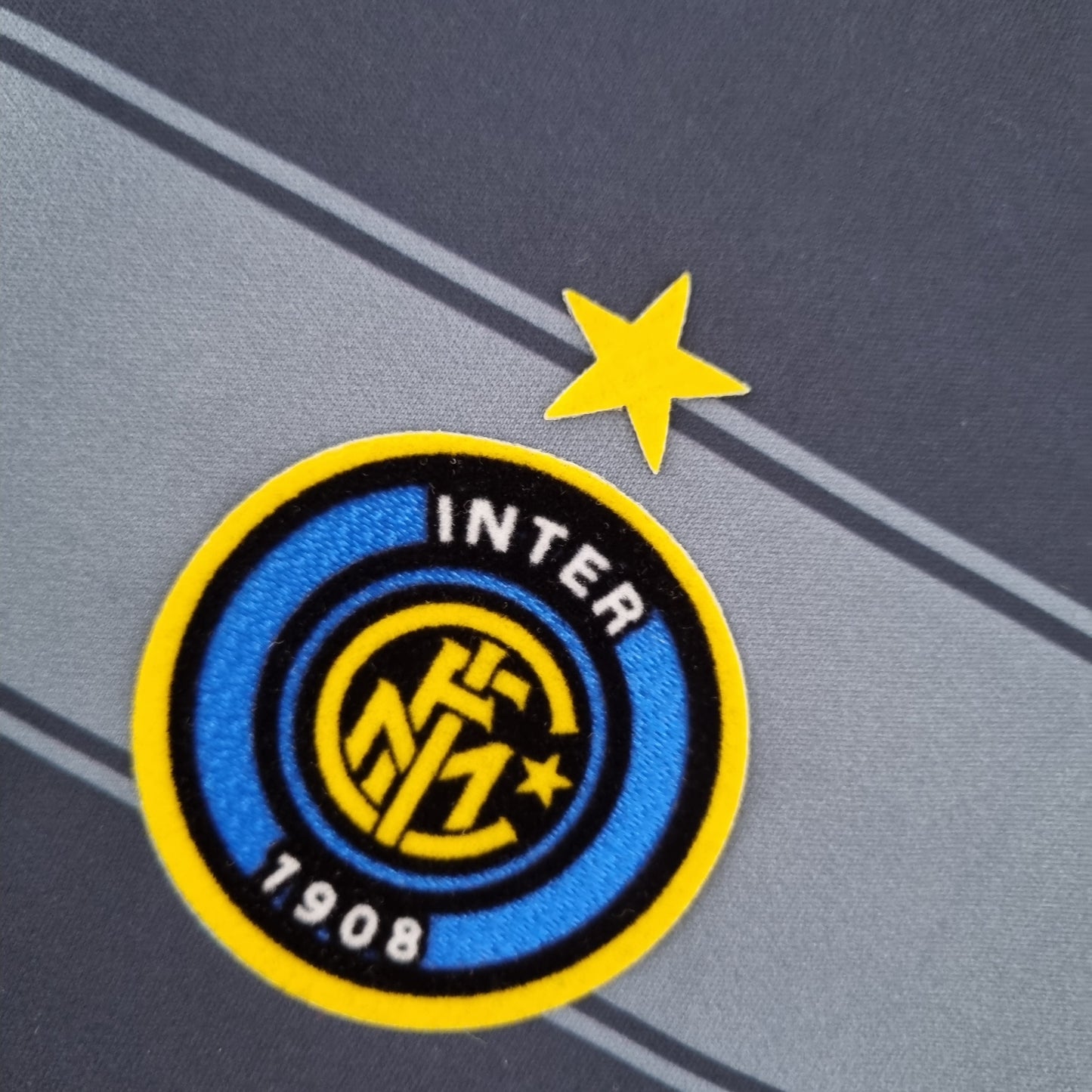 Camisa Retrô da Inter de Milão Third 2004/2005