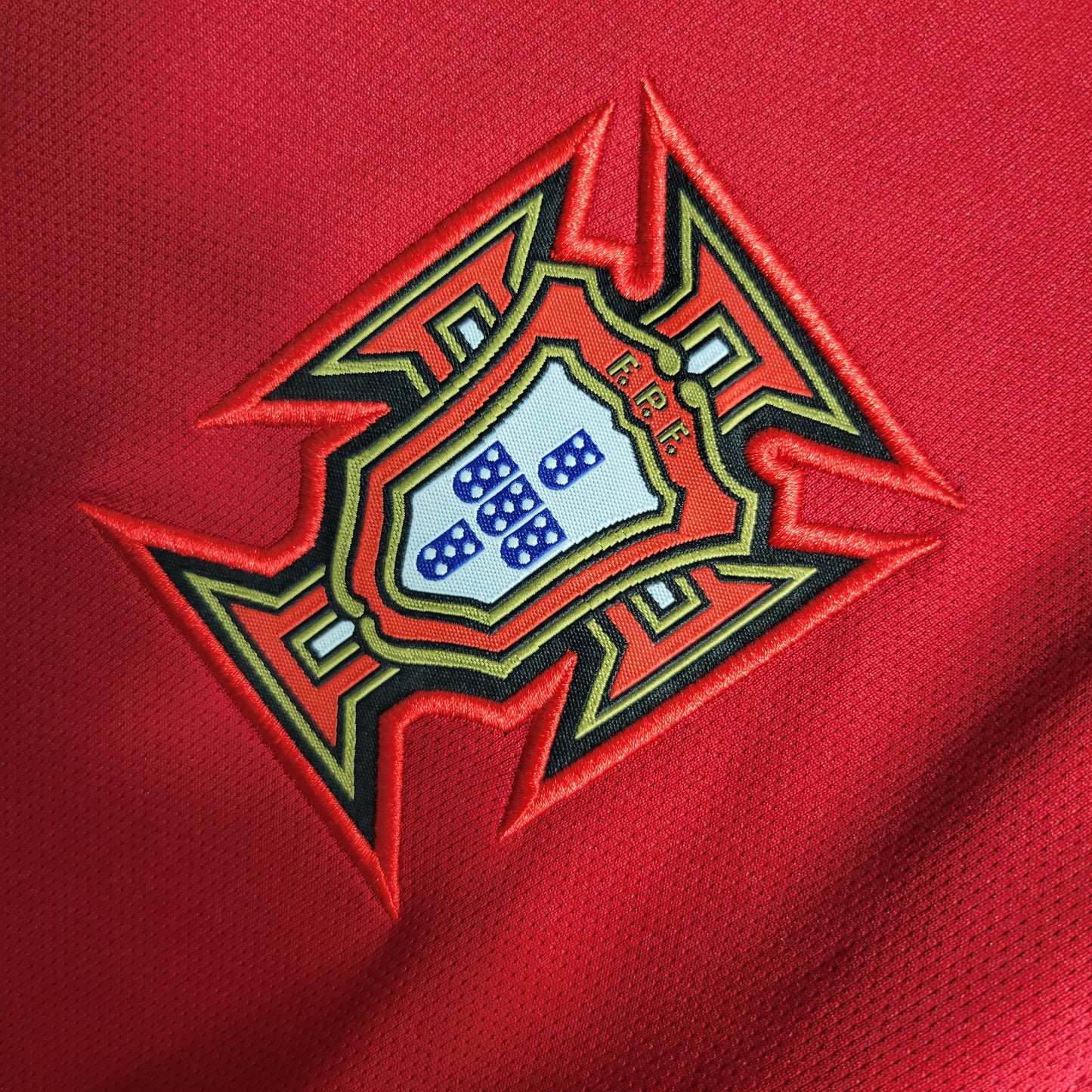 Camisa Manga Longa Retrô de Portugal 2016/2017