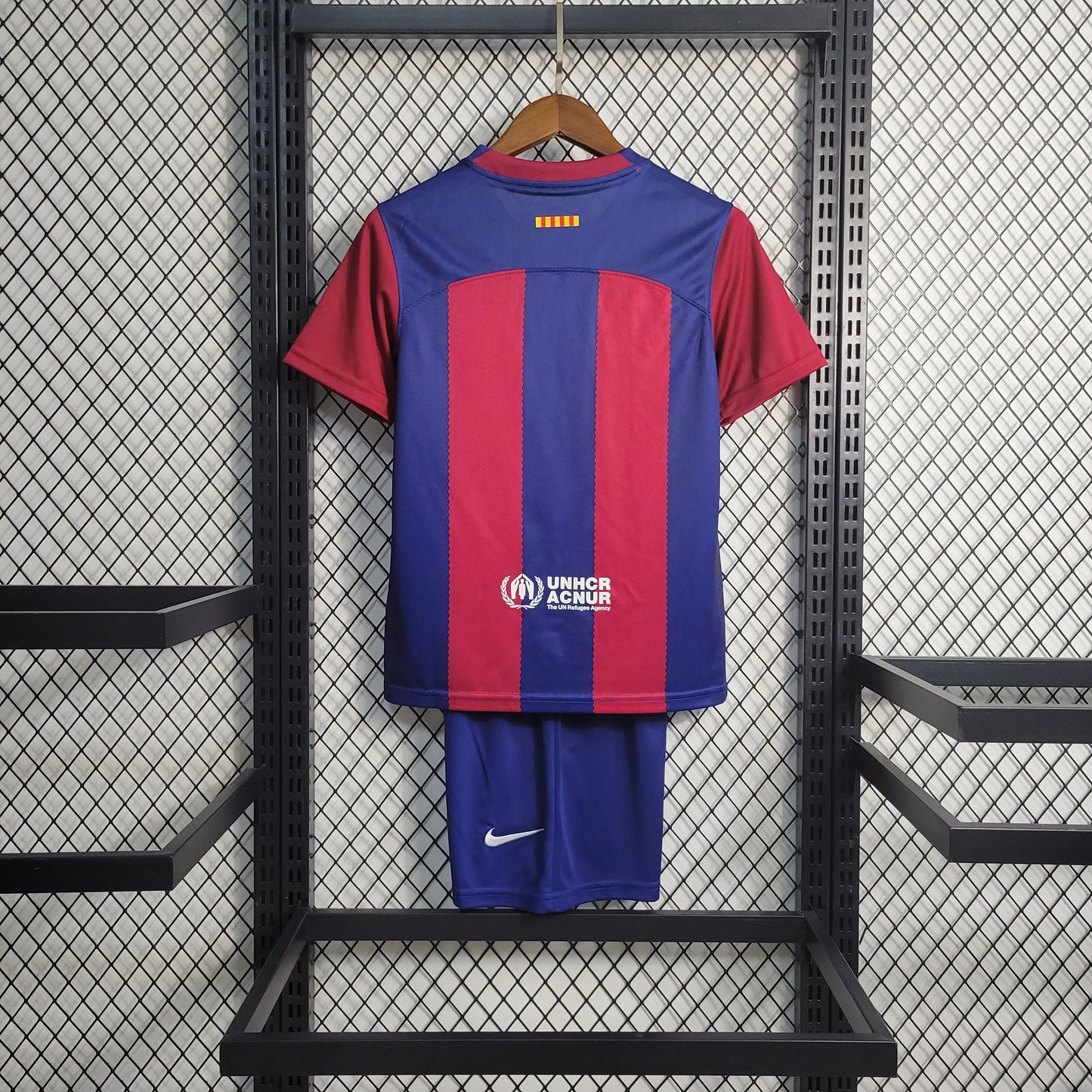 Kit Infantil do Barcelona Titular 2023/2024