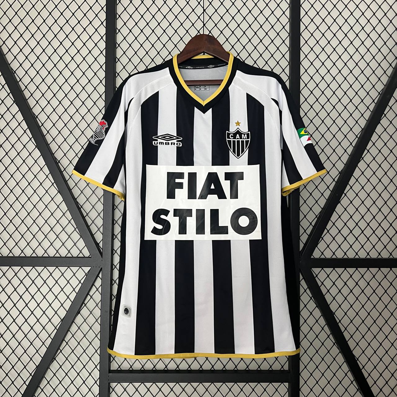 Camisa Retrô do Atlético Mineiro 2003