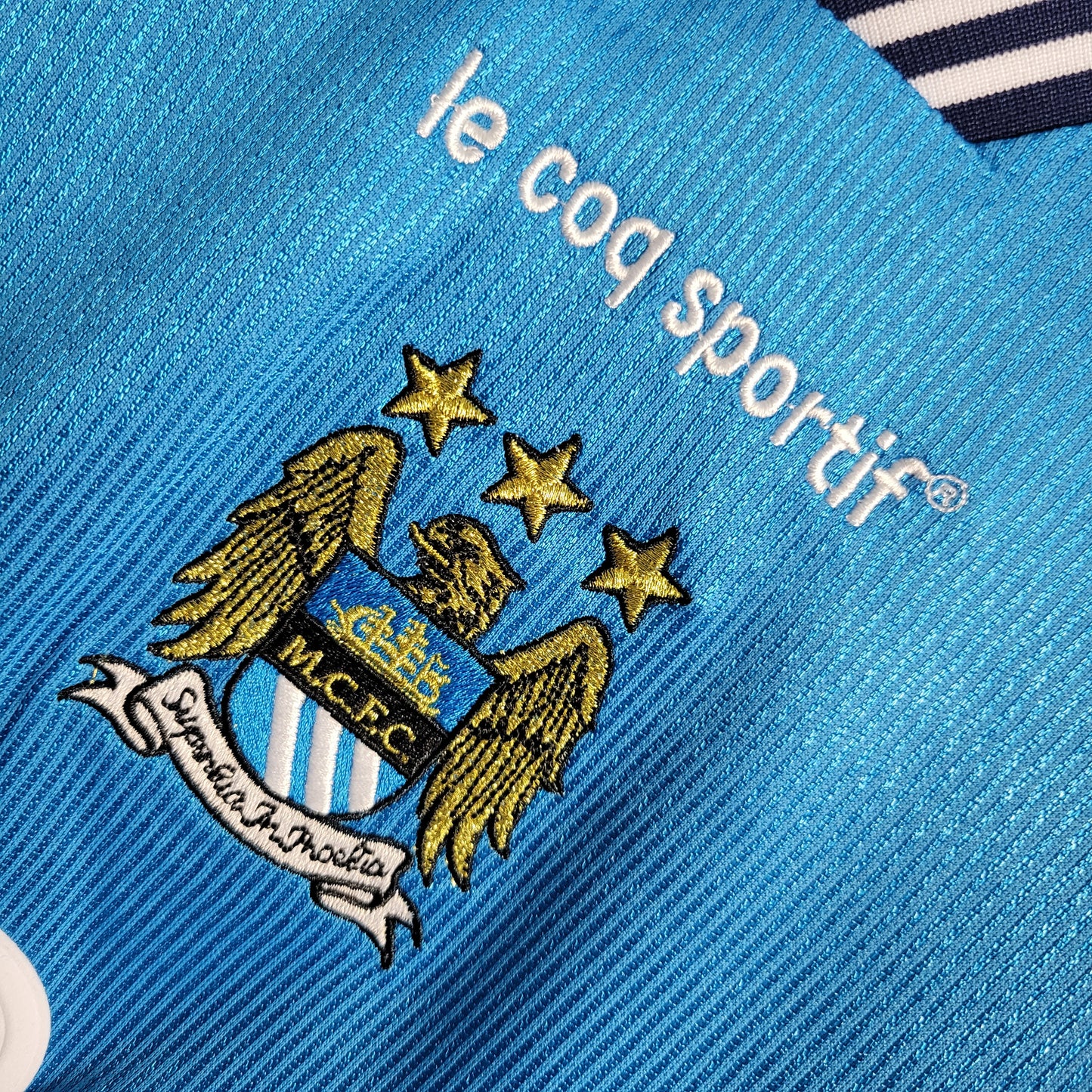 Camisa Retrô do Manchester City Titular 1999/2001