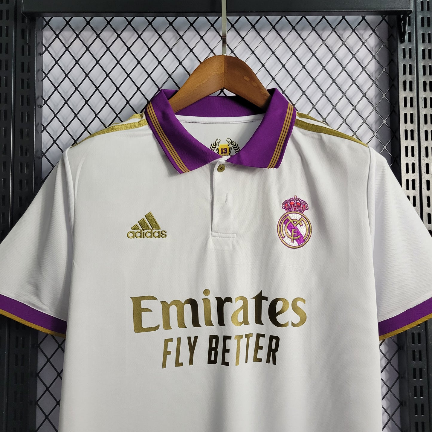 Camisa do Real Madrid Classic Gold 2022/2023