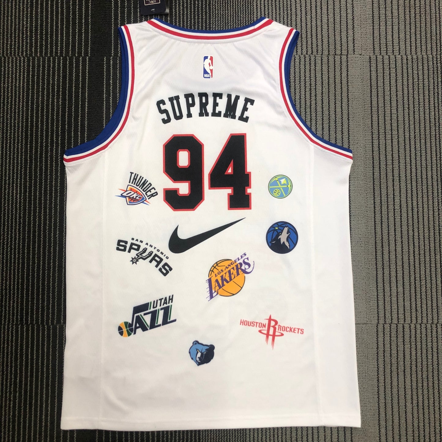 Camisa NBA Supreme x Nike White