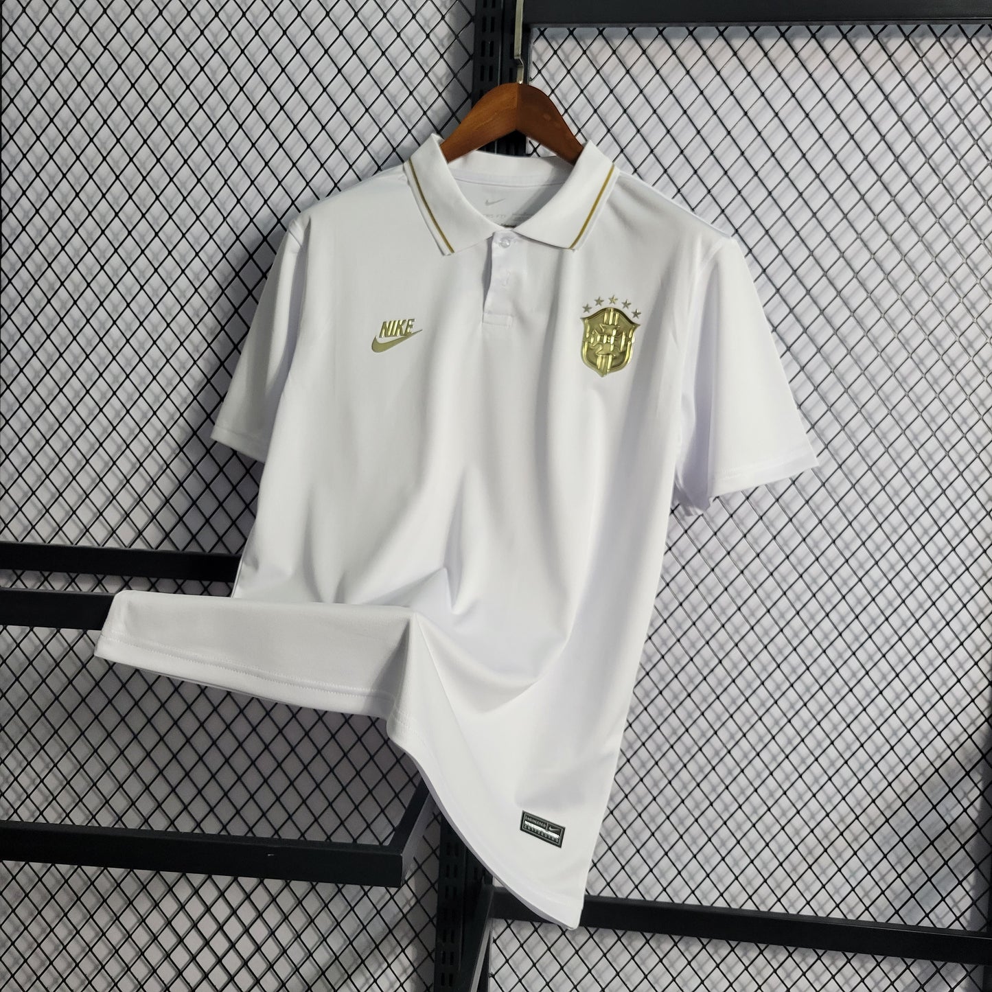 Camisa do Brasil Polo Gold 2022/2023