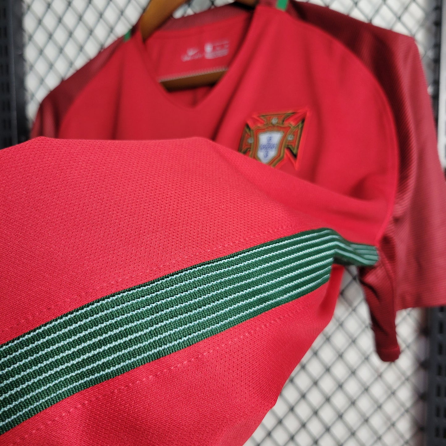 Camisa Retrô de Portugal Titular 2016