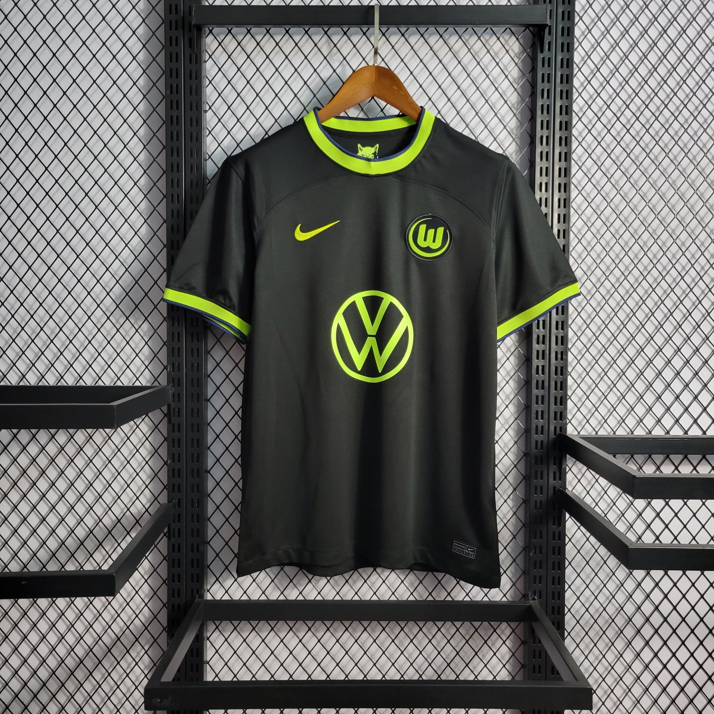 Camisa do Wolfsburg Reserva 2022/2023