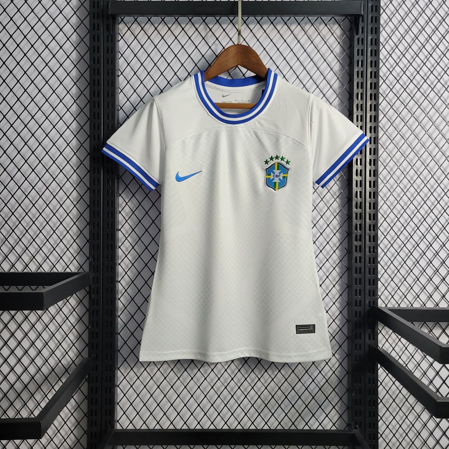 Camisa Feminina do Brasil Concept White Especial 2022/2023