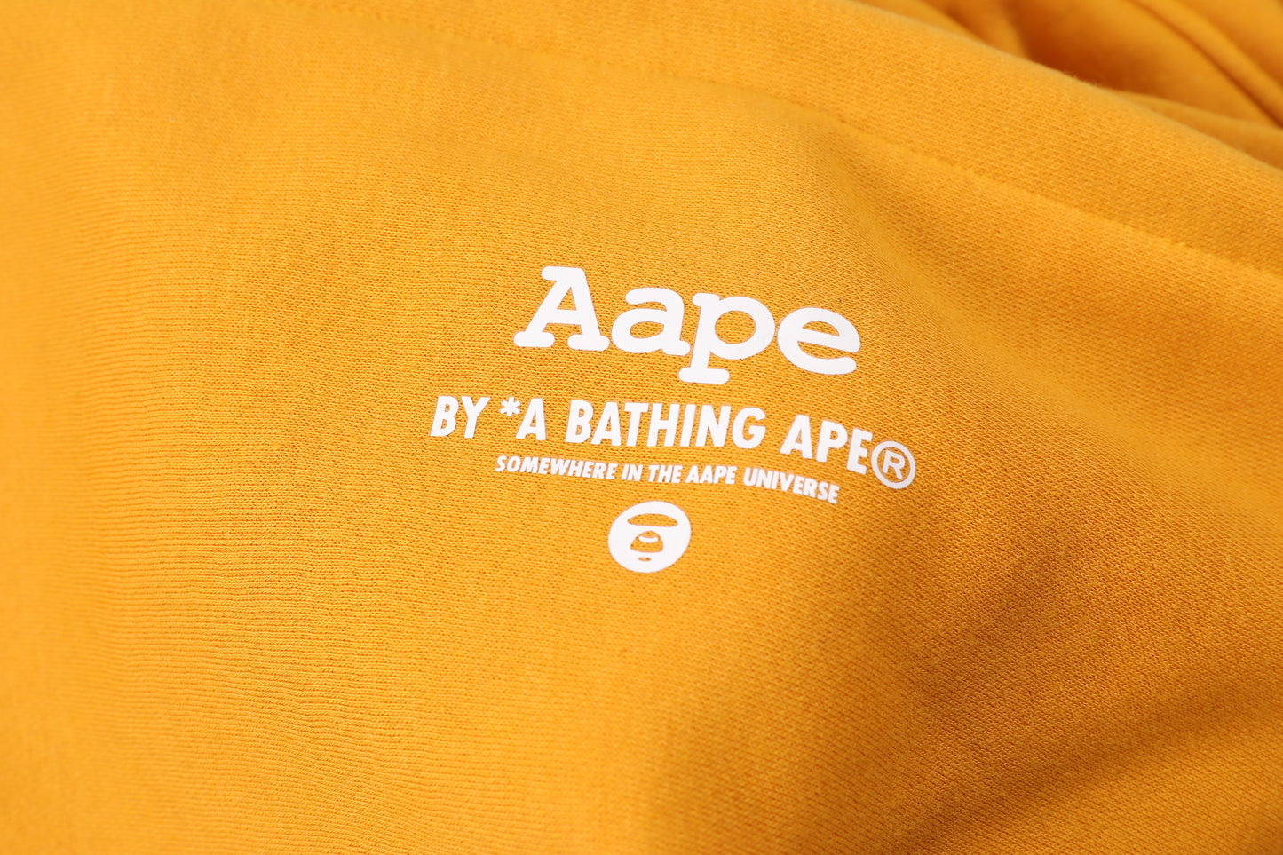 Moletom do L. A. Lakers AAPE MAN Yellow