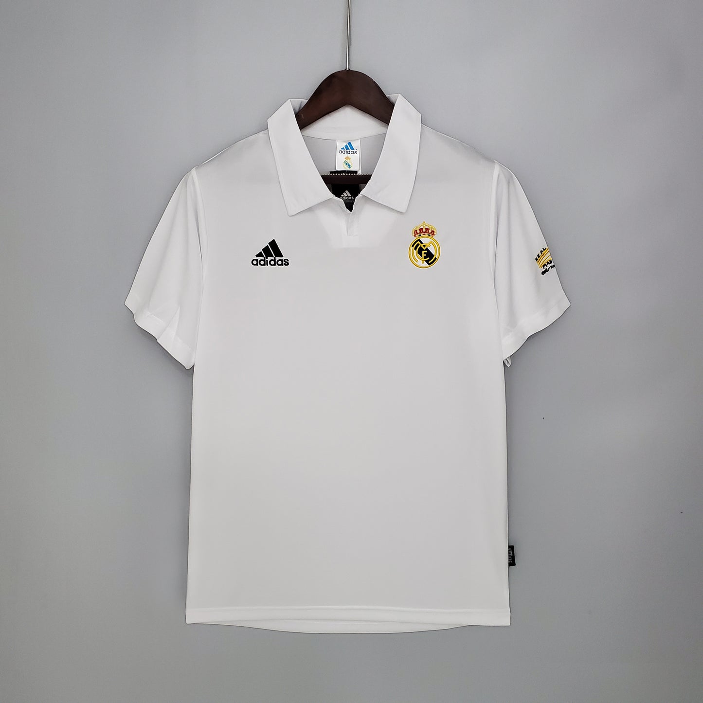 Camisa Retrô do Real Madrid 2002/2003