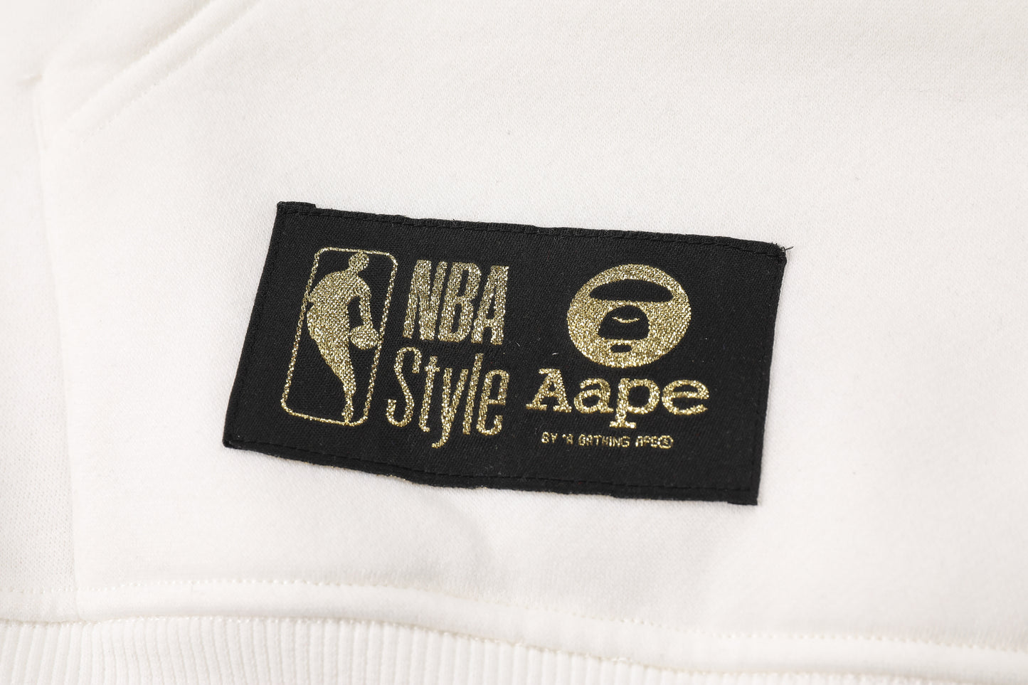 Moletom do L. A. Lakers AAPE MAN White