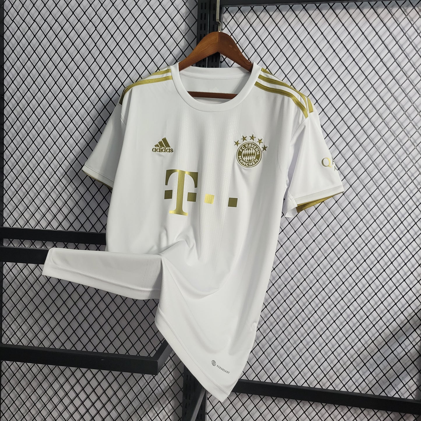 Camisa do Bayern de Munique Titular 2022/2023