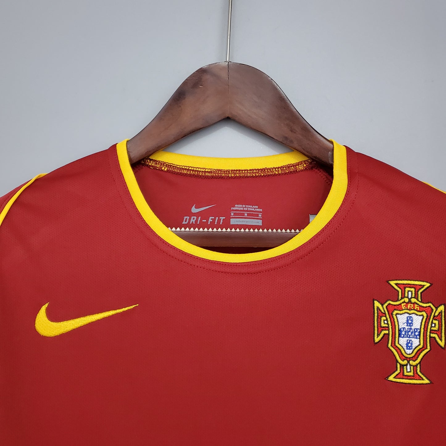 Camisa Retrô do Portugal 2002