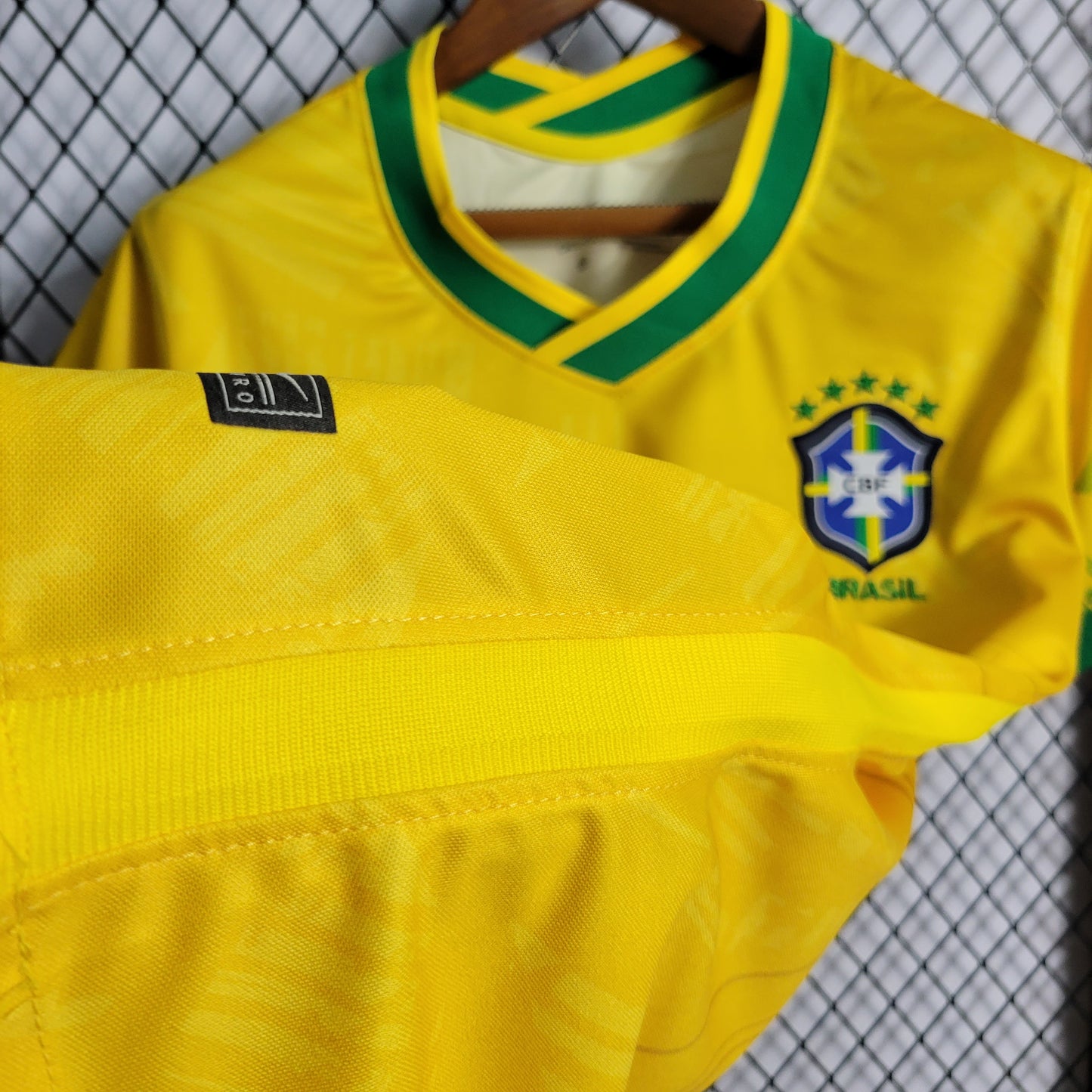 Camisa Feminina do Brasil Concept 2022/2023