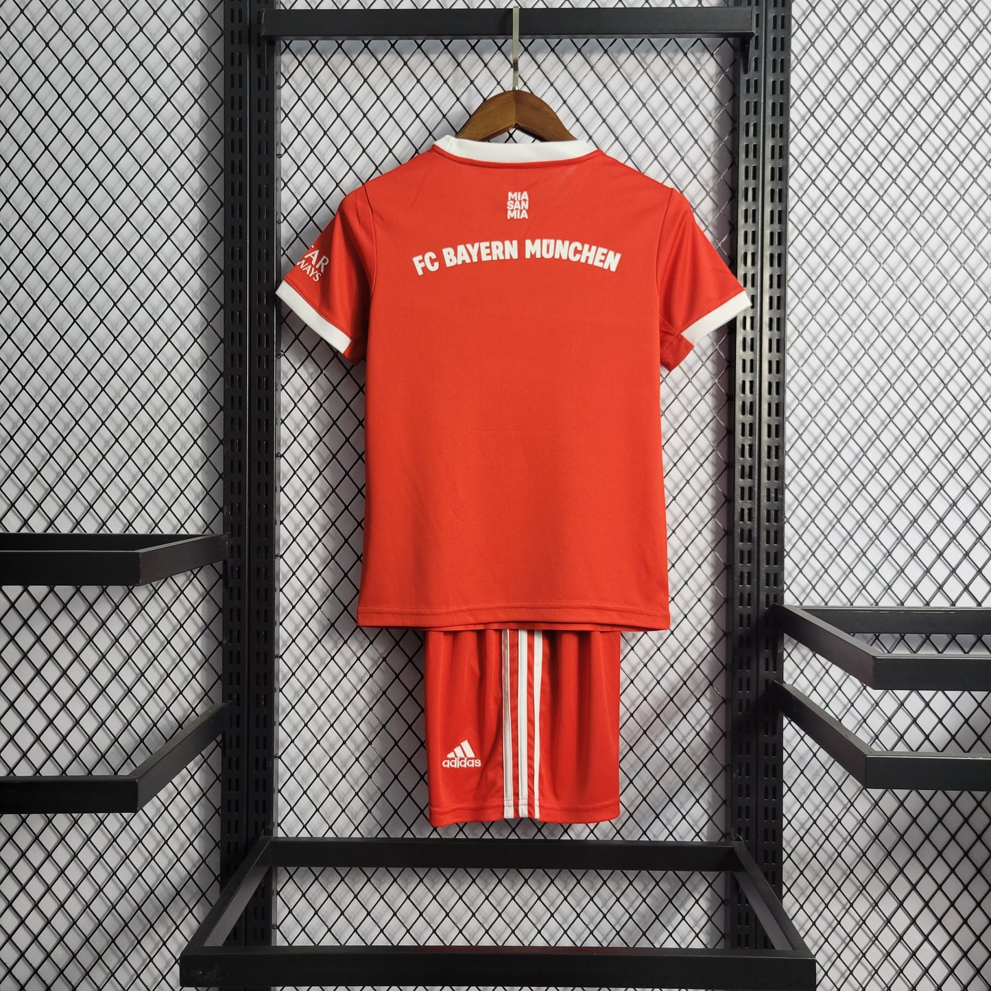 Kit Infantil do Bayern Titular 2022/2023