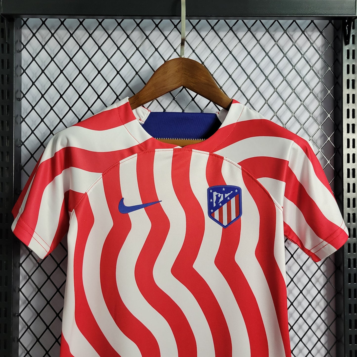 Kit Infantil do Atlético de Madrid Titular 2022/2023