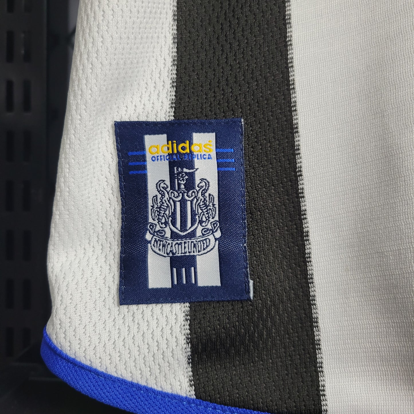 Camisa Retrô do Newcastle Titular 2000/2001