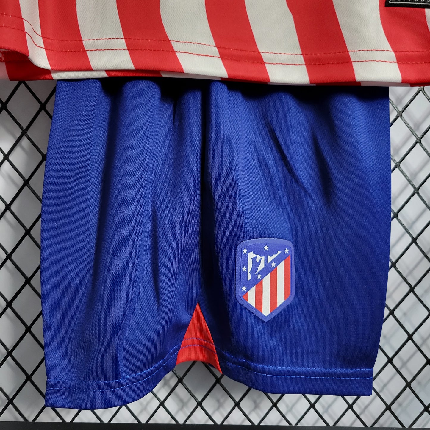 Kit Infantil do Atlético de Madrid Titular 2022/2023