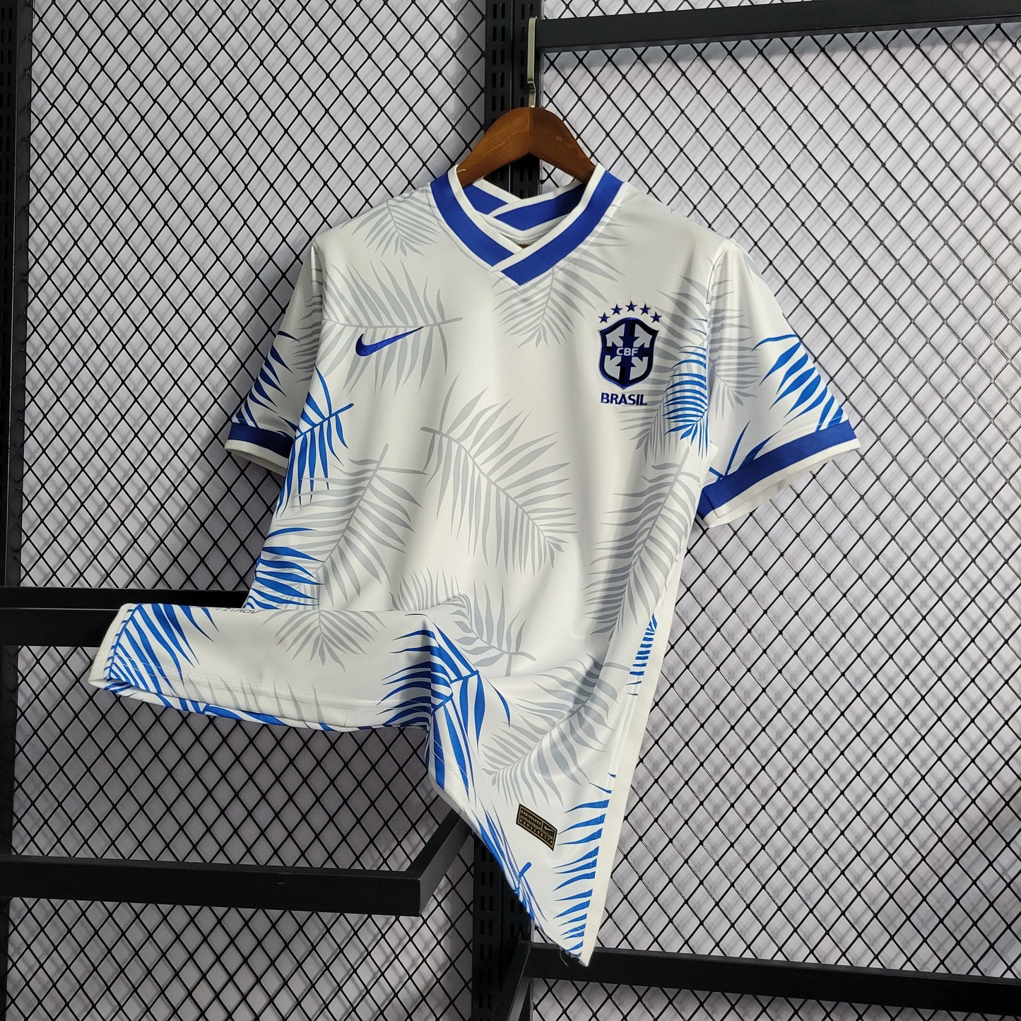 Camisa do Brasil Concept White 2022