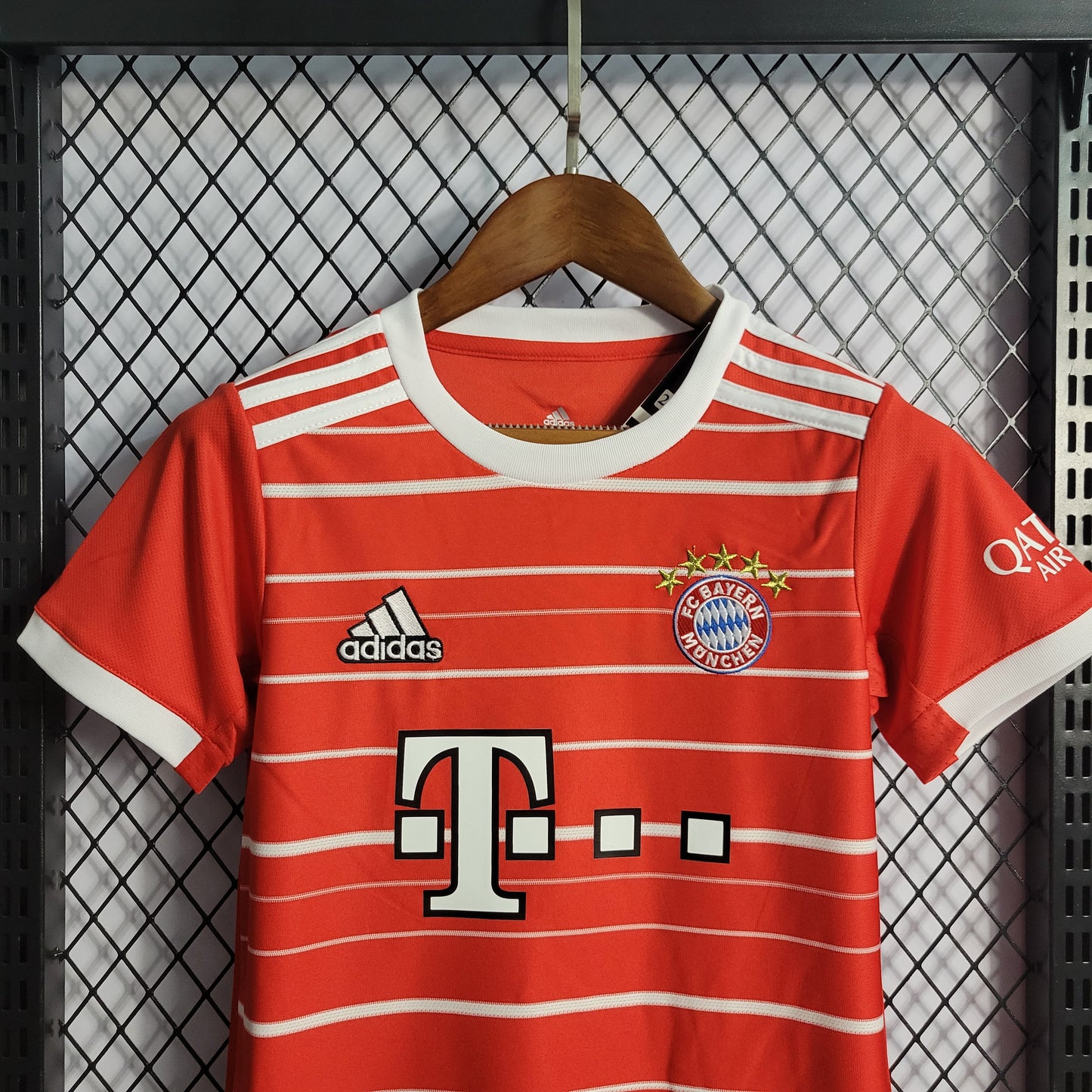 Kit Infantil do Bayern Titular 2022/2023