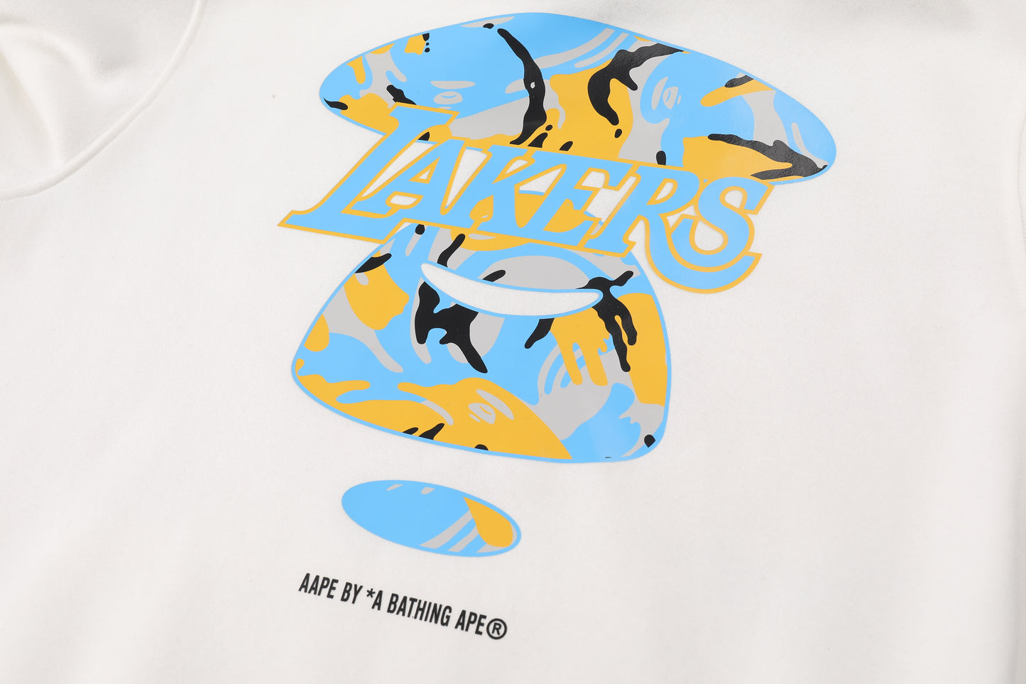 Moletom do L. A. Lakers AAPE MAN White