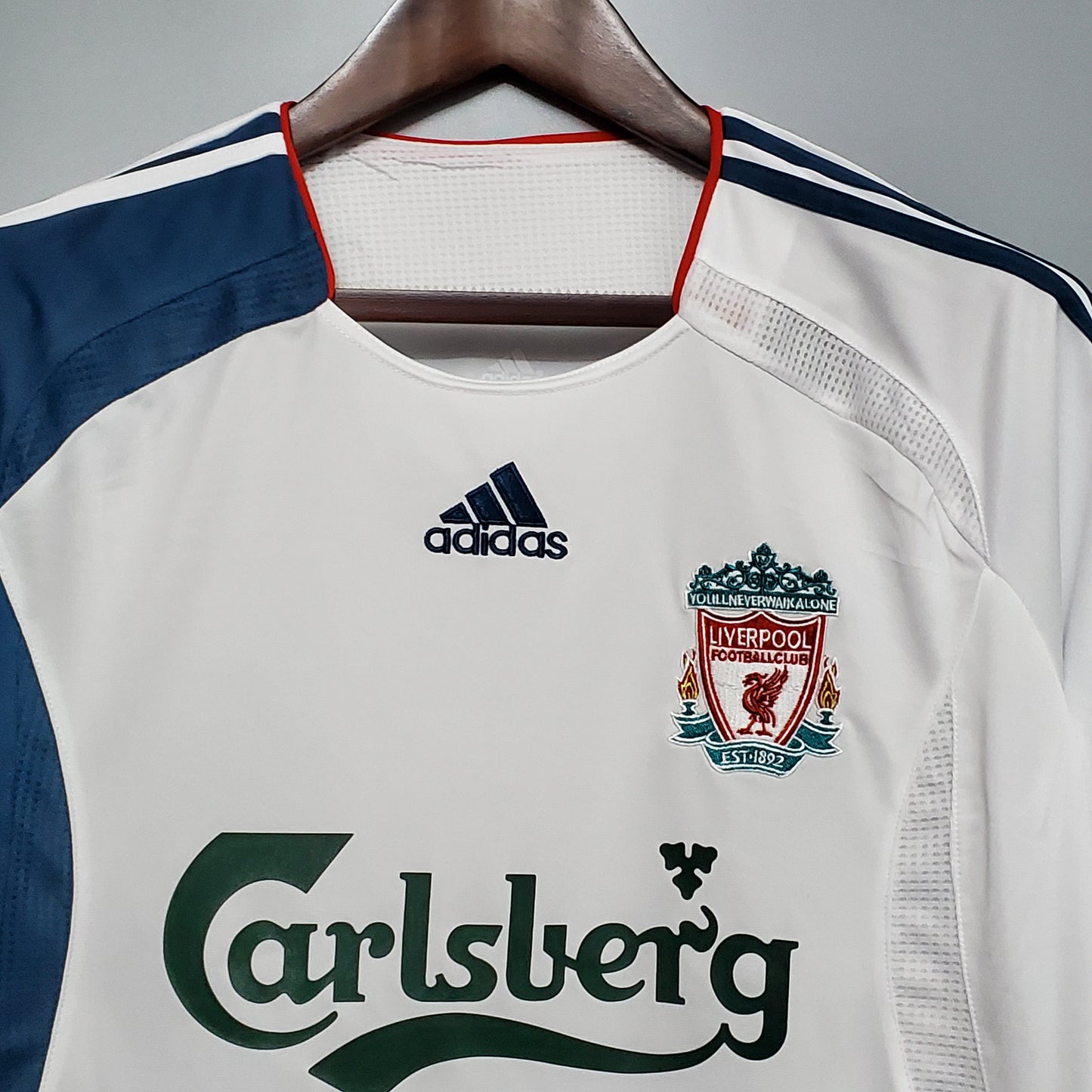 Camisa Retrô do Liverpool 2006/2007