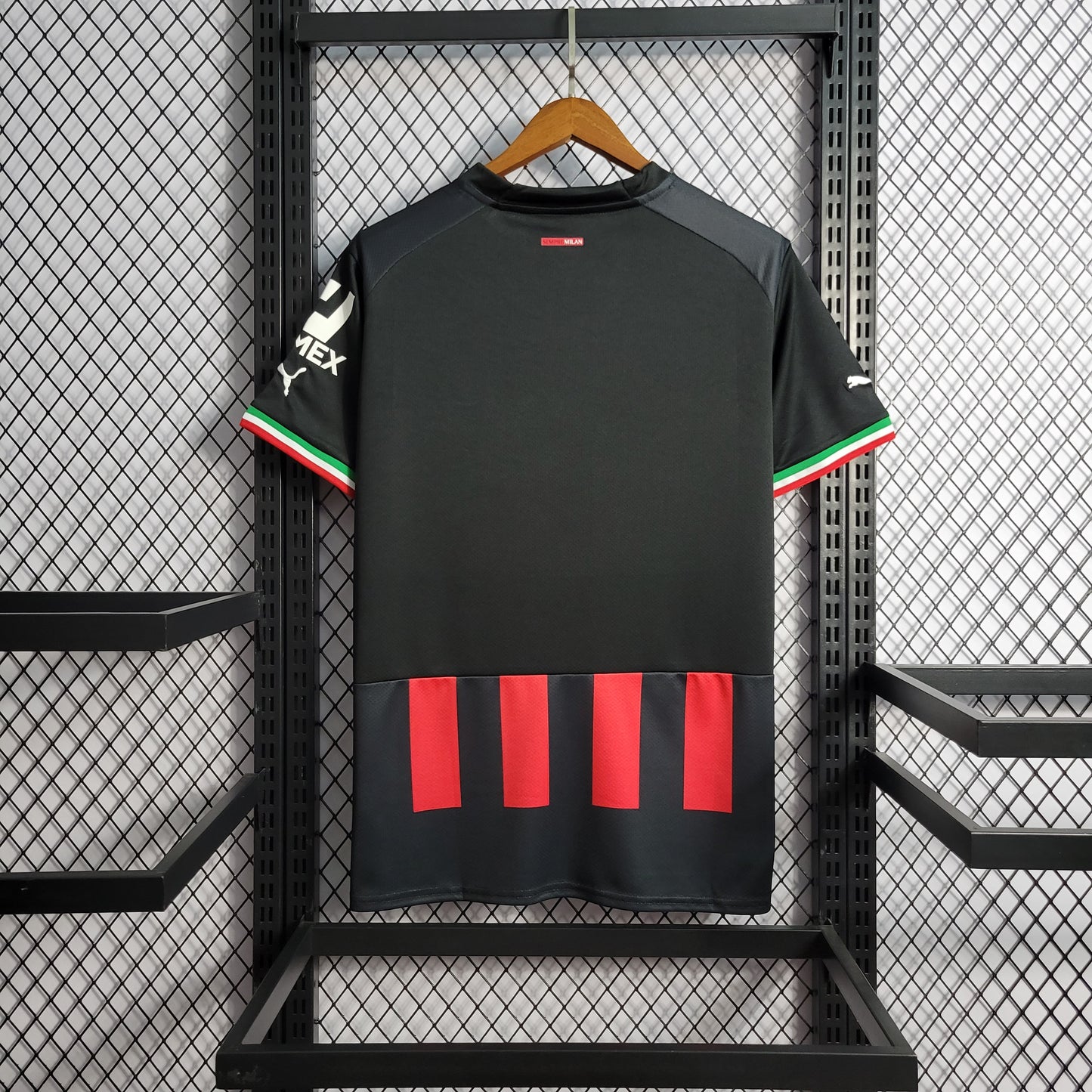 Camisa do Milan Titular 2022/2023