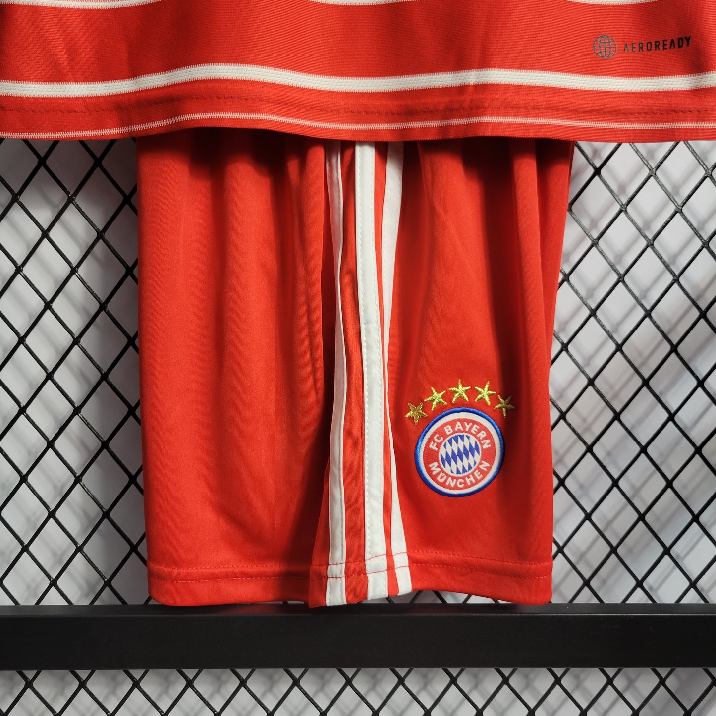 Kit Infantil do Bayern Titular 2022/2023