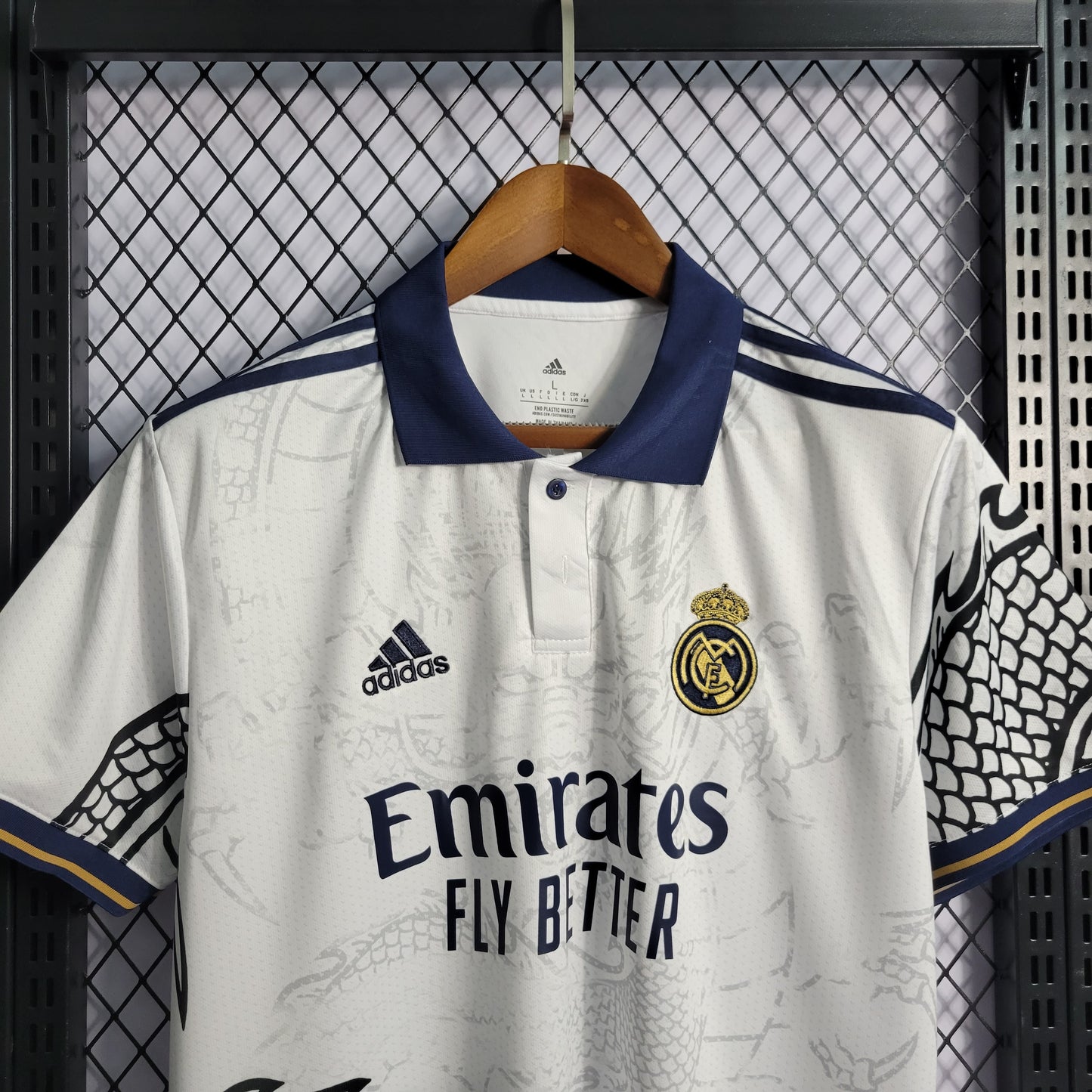 Camisa do Real Madrid Dragon 2022/2023