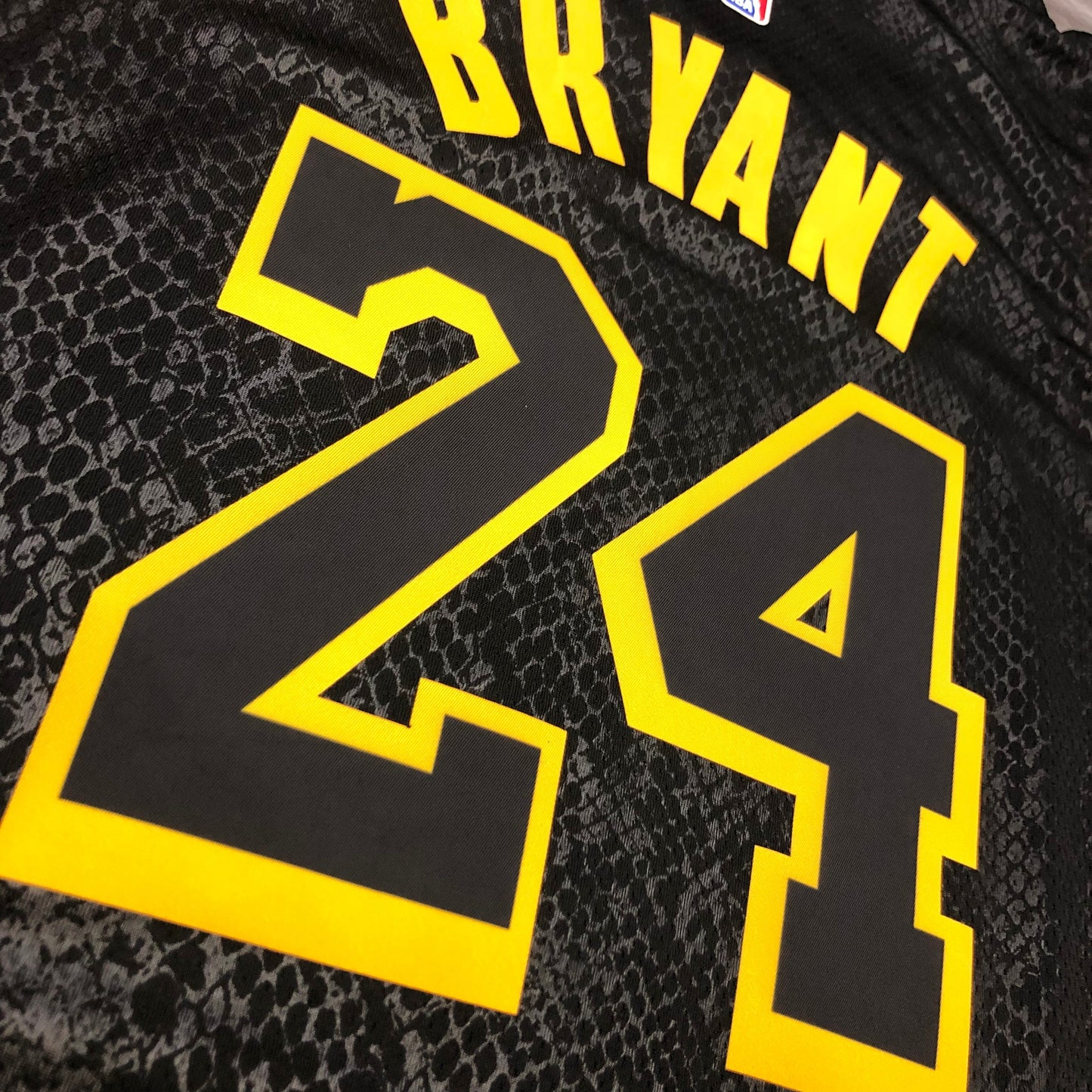 Camisa do Los Angeles Lakers Black Kobe Bryant